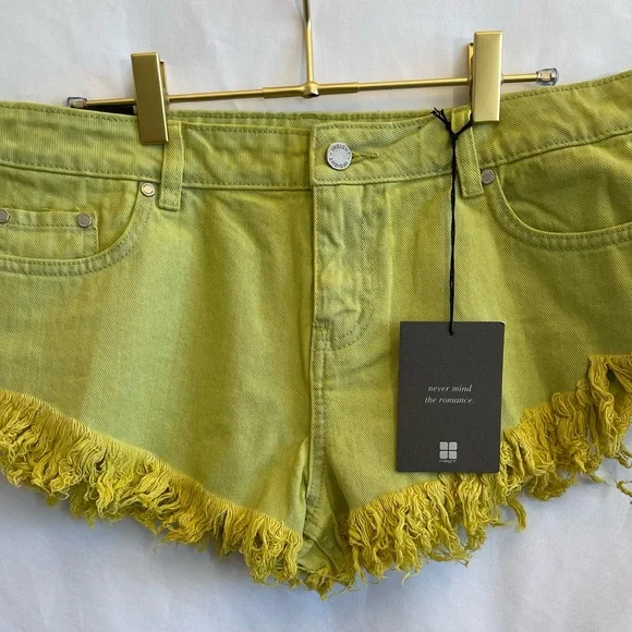 INSIGHT 51 Dipper Citrine Denim Cutoff Shorts NWT SZ 6 - Picture 2 of 8